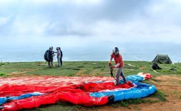 Les retours d’expérience des pilotes sur les différentes sellettes de parapente