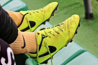 Crampons de foot Nike : performance et confort sur le terrain
