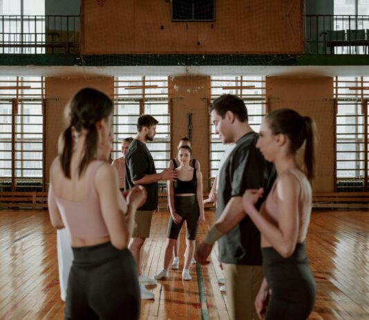 Cours de danse à Paris pour tous les niveaux et tous les styles
